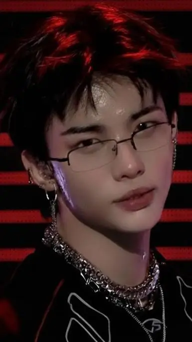 ai character: Hyunjin background
