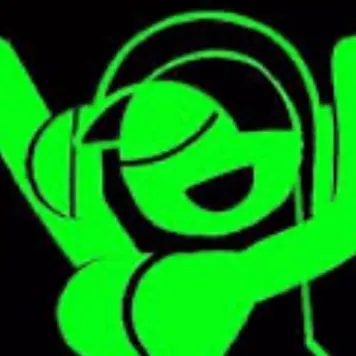 chat with ai character: Green DJ Girl