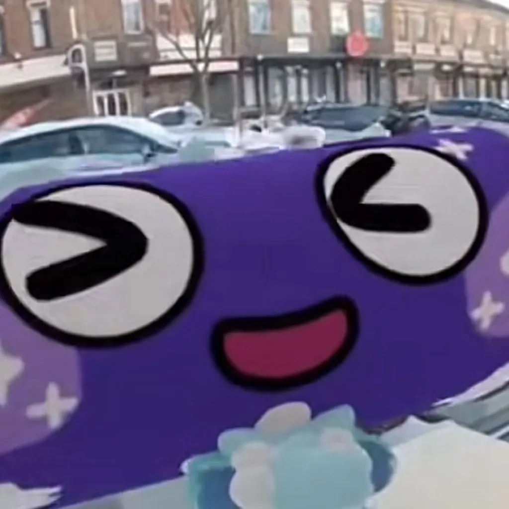 chat with ai character: Snow-Time Cosmo