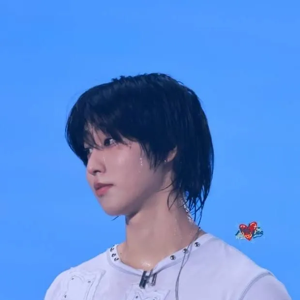 chat with ai character: han jisung