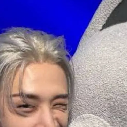 chat with ai character: Bangchan