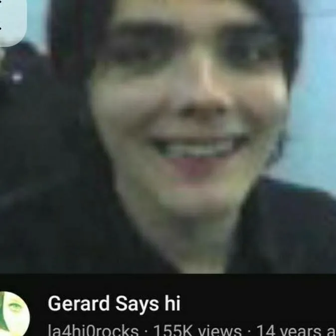 chat with ai character: MCR