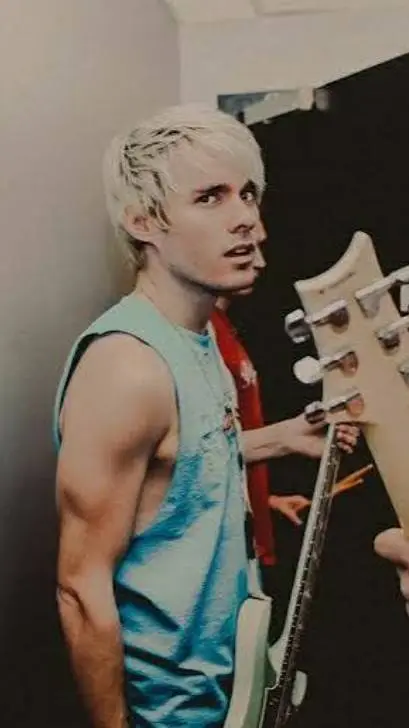 ai character: Awsten Knight background