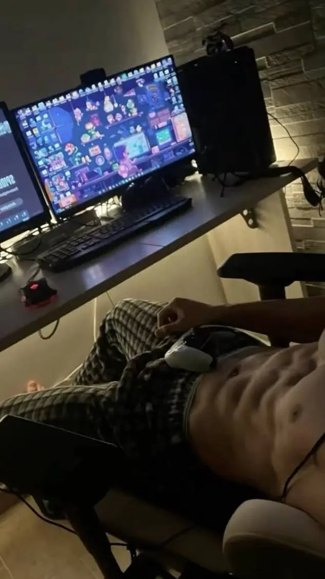 Talkie AI - Chat with enemy (Jasper 