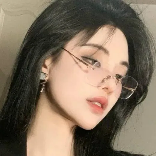 chat with ai character: Jennifer (mafiosa)