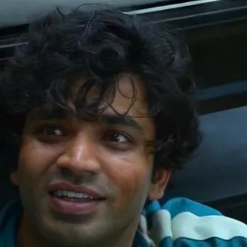 chat with ai character: Ali Abdul