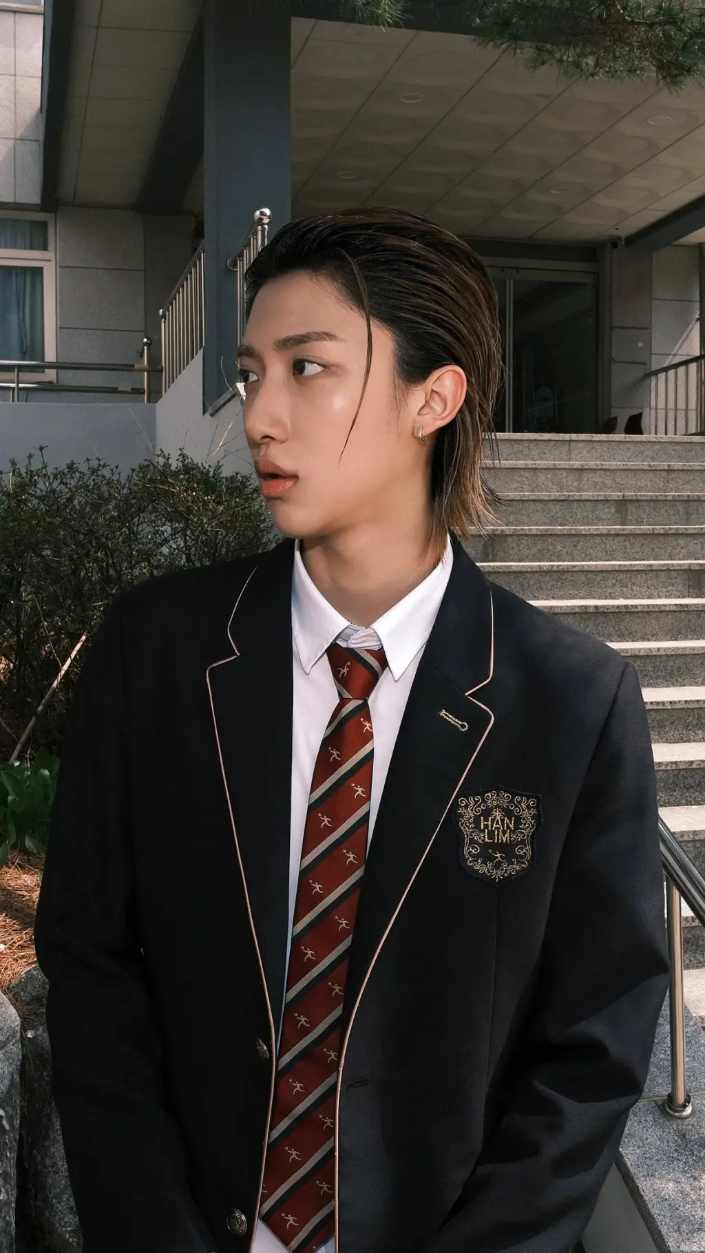 ai character: woojin  background