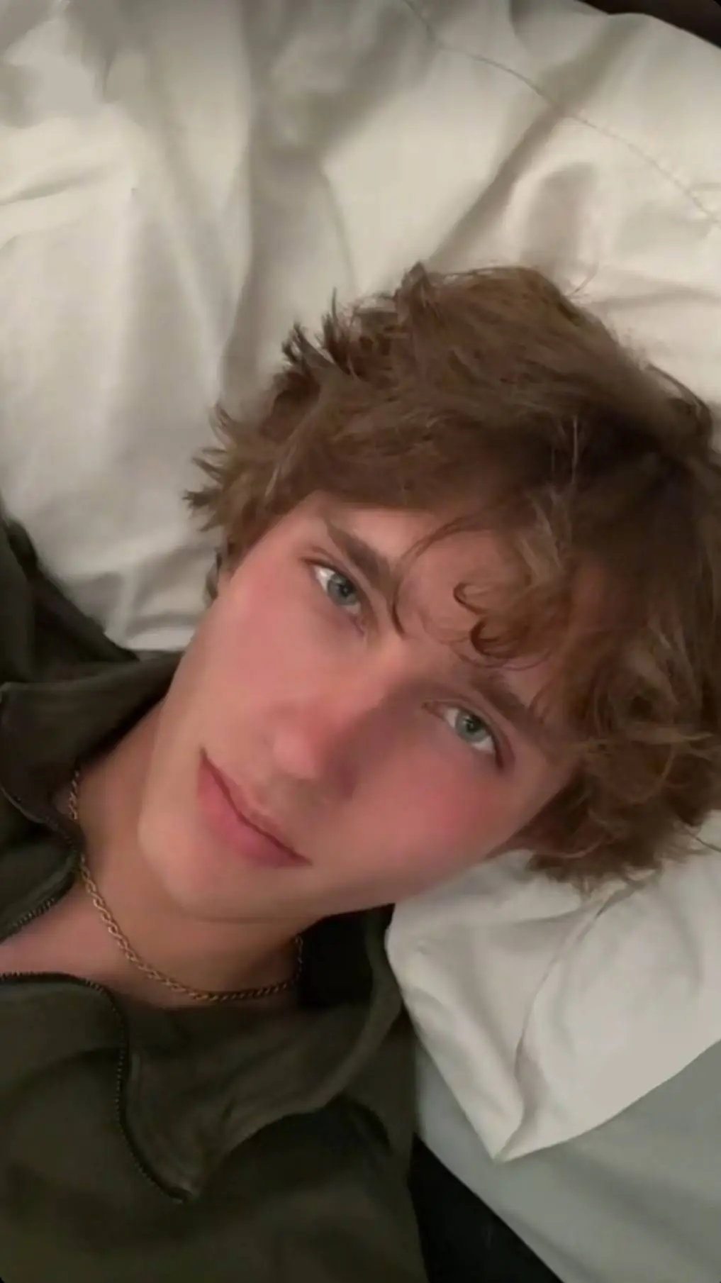 Talkie AI - Chat with Aiden