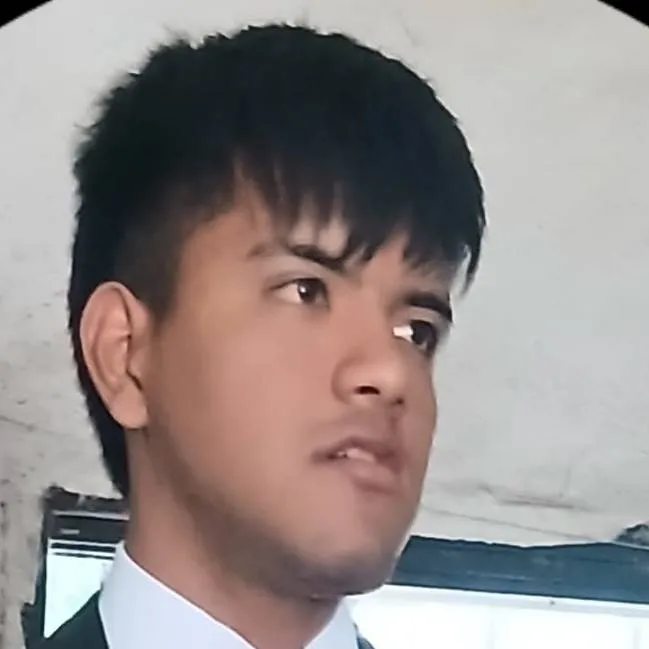 chat with ai character: Gabriel