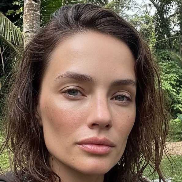 chat with ai character: Jessica 