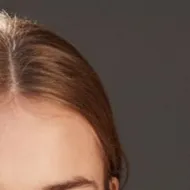 chat with ai character: Cara and Leia