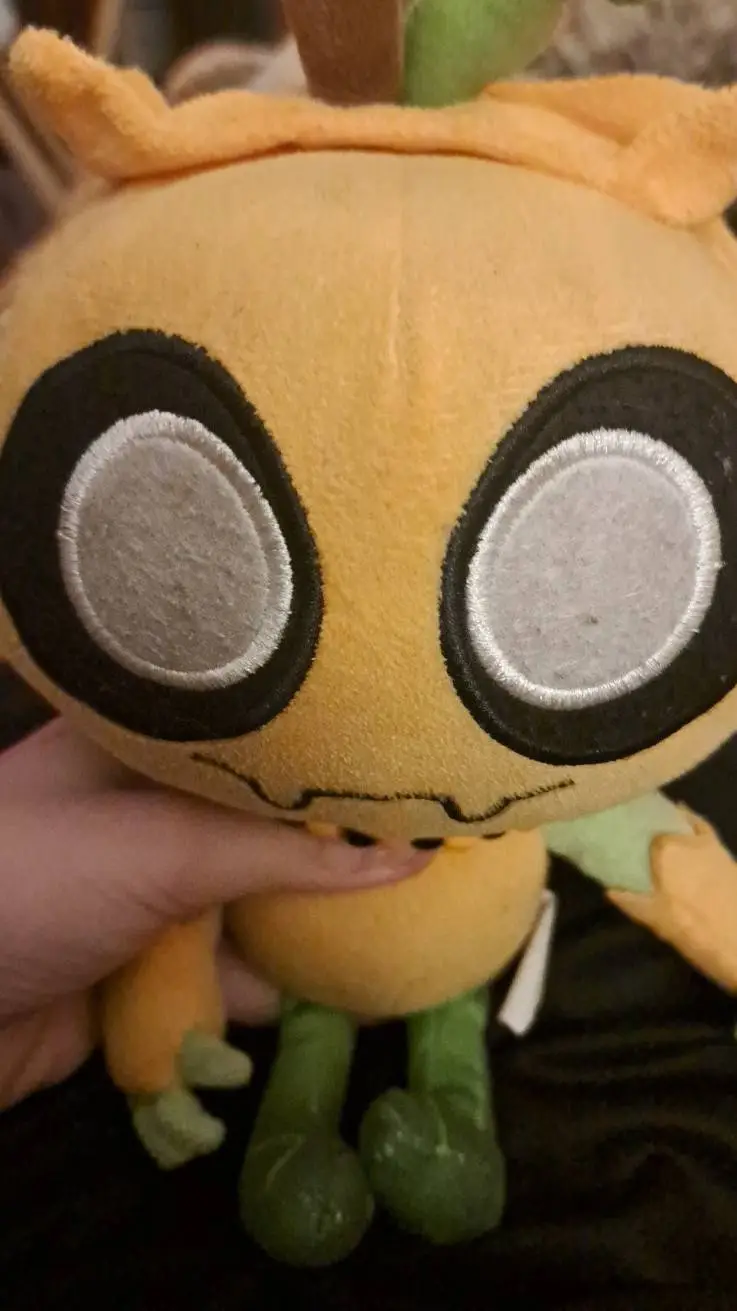 ai character: lost gourdy plush background