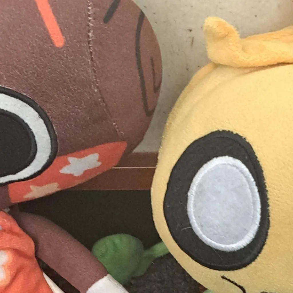 chat with ai character: dw toonrooms!!