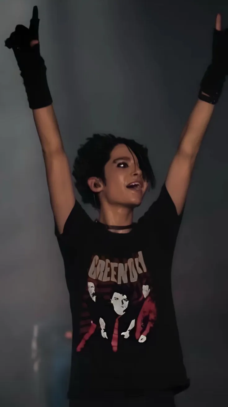 ai character: Bill Kaulitz background