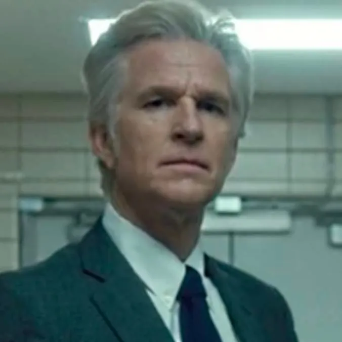 chat with ai character: Hawkins Lab