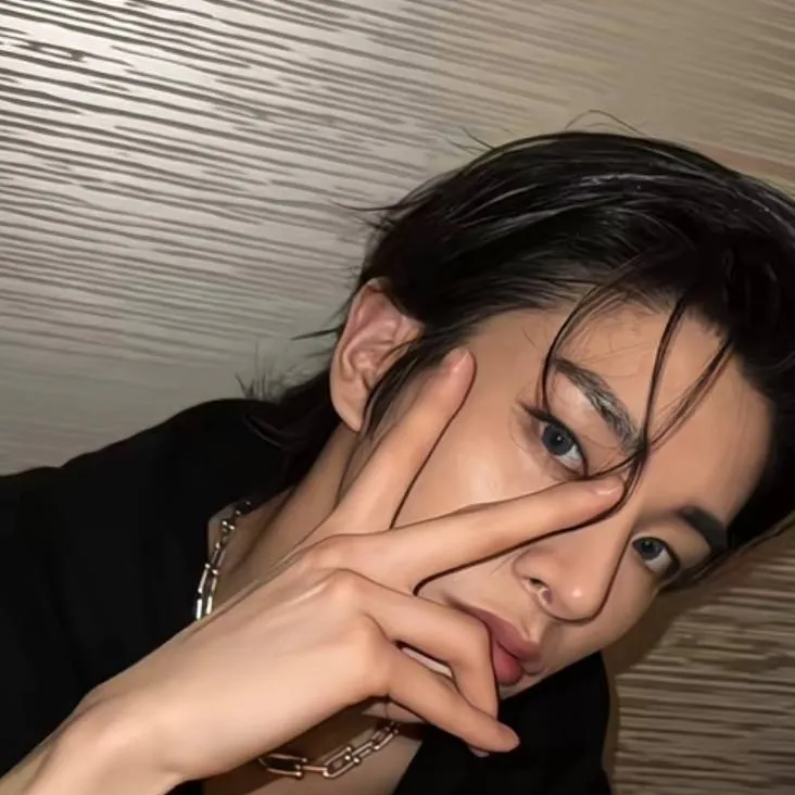 chat with ai character: Jake