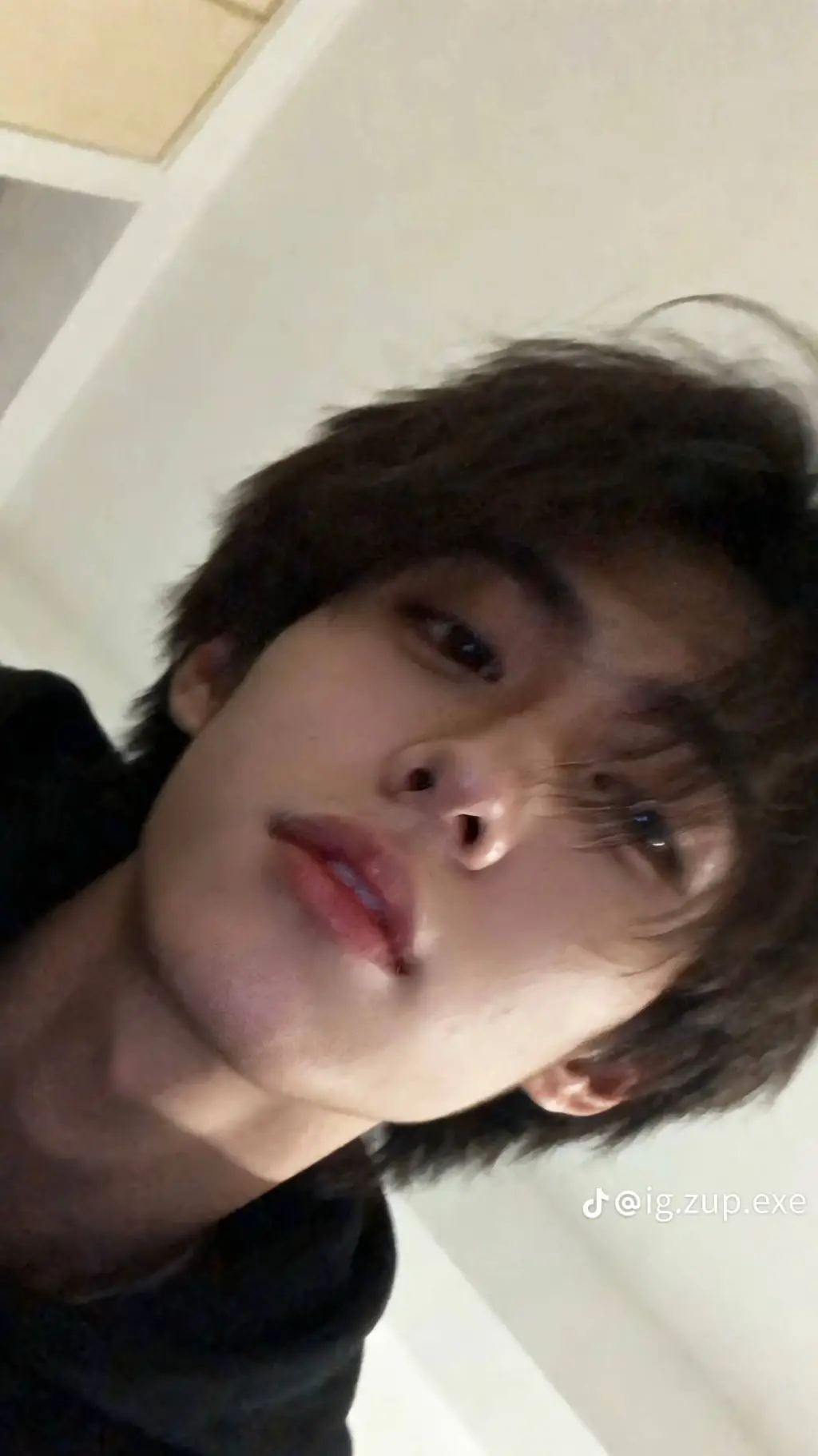 ai character: Felix Smith background