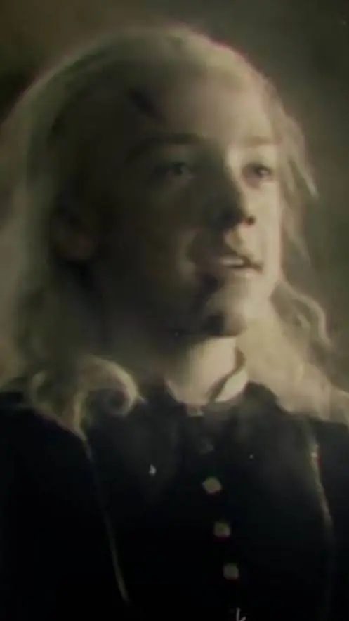 Talkie AI - Chat with aemond targaryen 