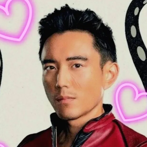chat with ai character: 🐙ben hargreeves🖤❤
