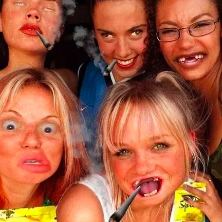 chat with ai character: Spice Girls