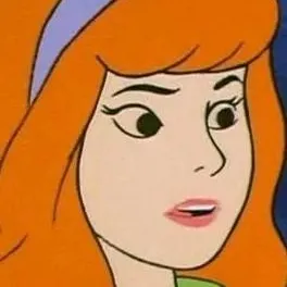 chat with ai character: Daphne Blake