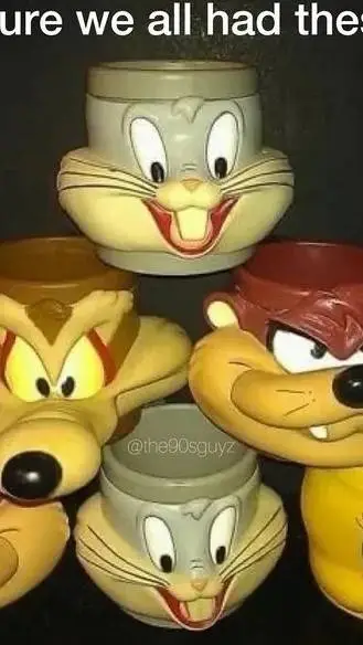 Talkie AI - Chat with Looney Tunes cups