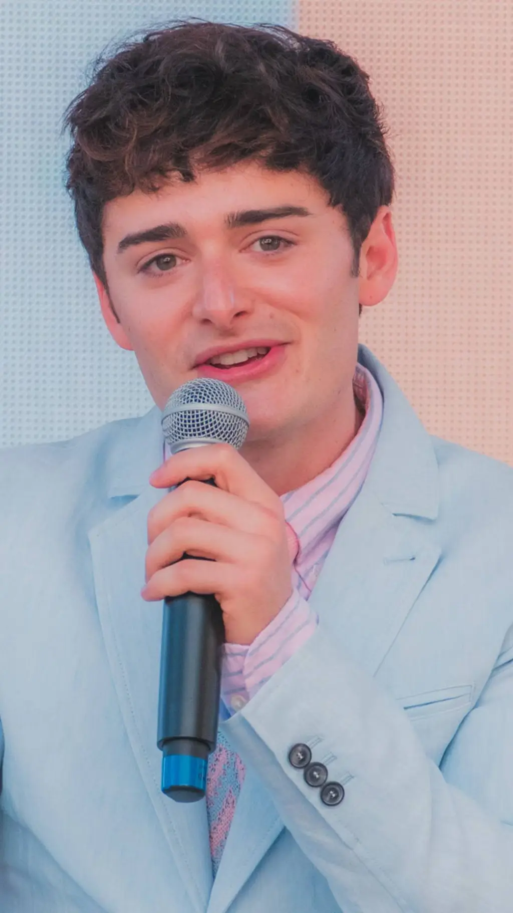 Talkie AI - Chat with Noah schnapp 