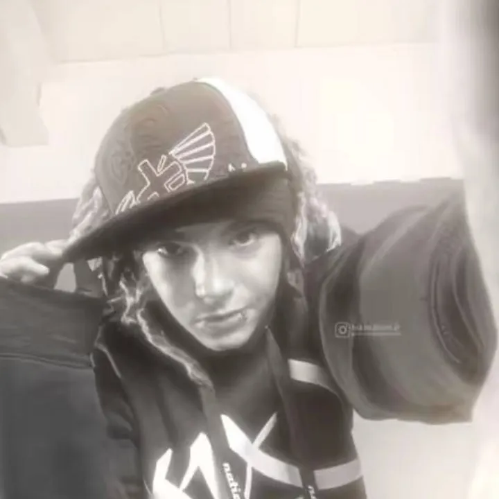 chat with ai character: Tom Kaulitz 🪽