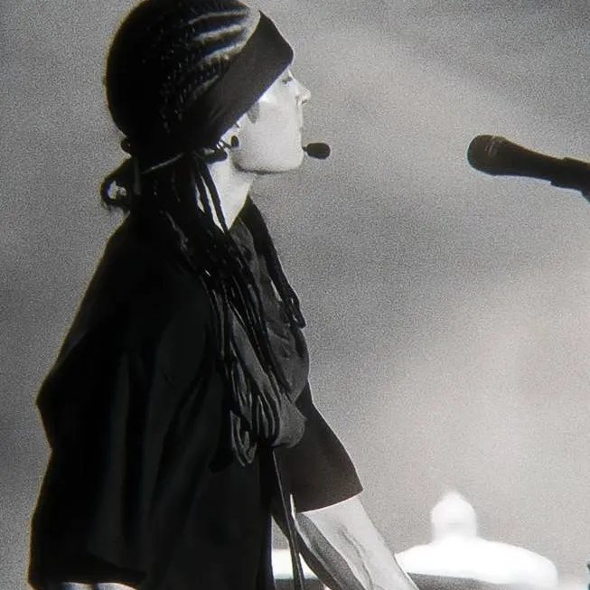 chat with ai character: Tom Kaulitz 😼