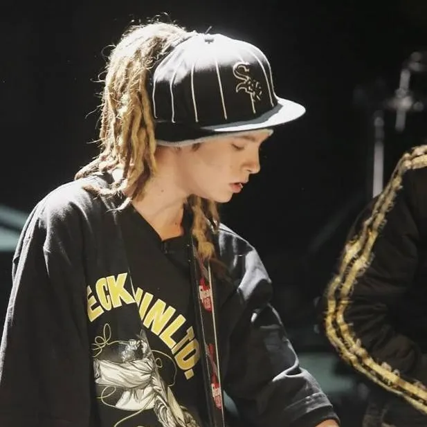chat with ai character: Tom Kaulitz✌