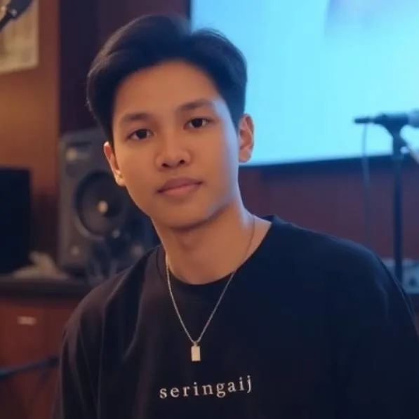 chat with ai character: Hans Elvino 