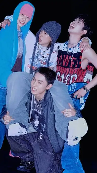 ai character: LNGNSHOT background