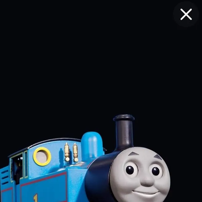 chat with ai character: Thomas