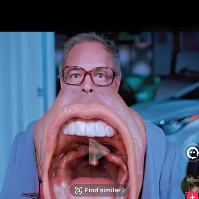 chat with ai character: Big Mouth Guy 
