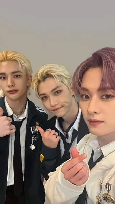 Talkie AI - Chat with Stepbrothers 💋💋 da