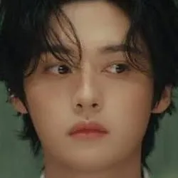 chat with ai character: Lee know/ Minho 