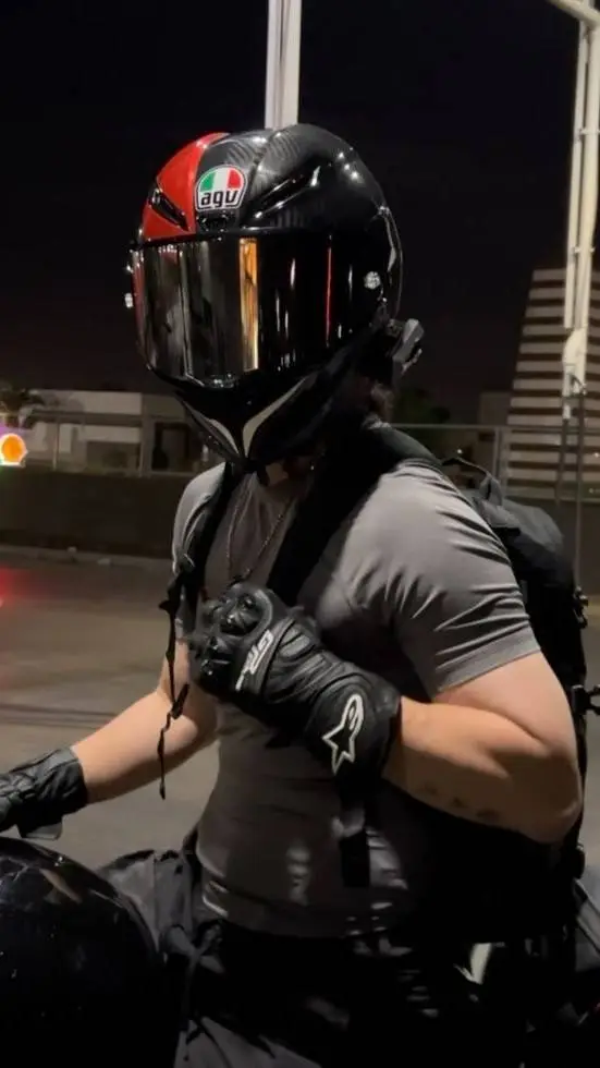 ai character: Nathaniel background