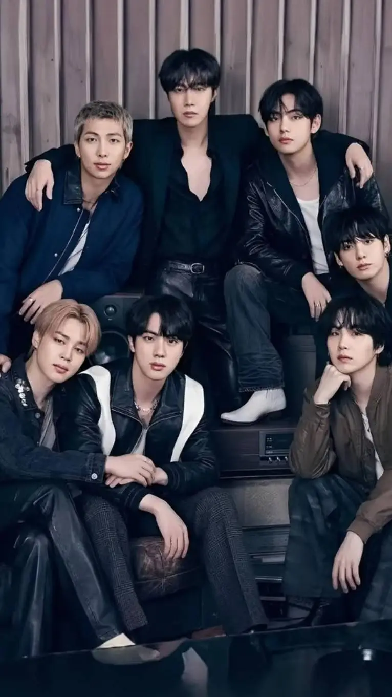 ai character: BTS❤️‍🩹💔🖤 background