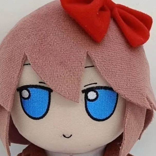 chat with ai character: Sayori fumo 