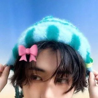 chat with ai character: 🐿Han🐿