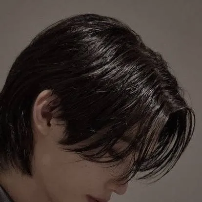 chat with ai character: felix mafia