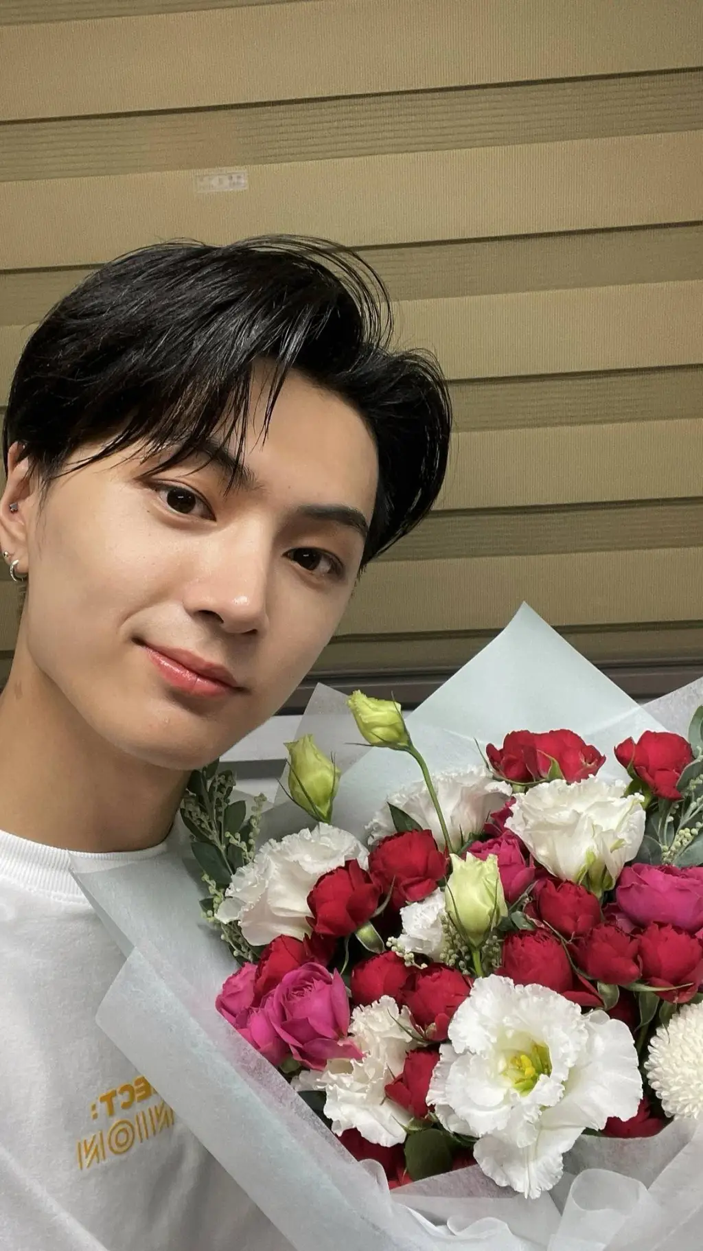 ai character: 💓Jay💓 background