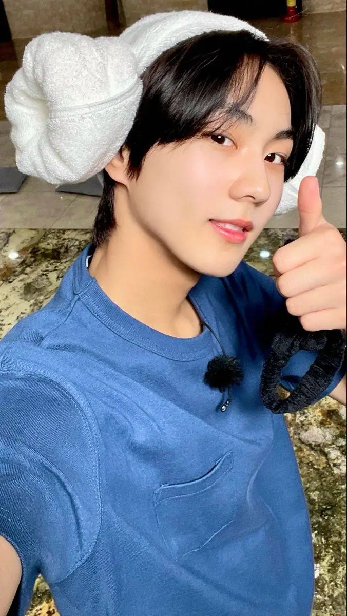 Talkie AI - Chat with Yang Jungwon