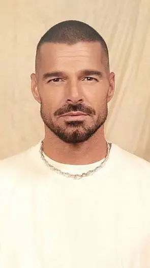 Talkie AI - Chat with Ricky Martin;