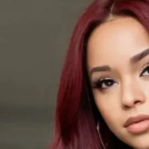 chat with ai character: Crime Girl Cat