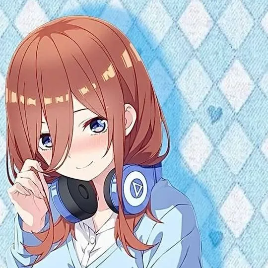 chat with ai character: Miku Nakano 