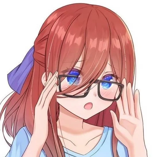 chat with ai character: Miku Nakano 👓