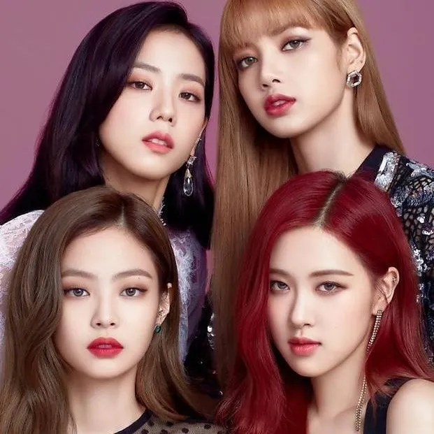 chat with ai character: blackpink 