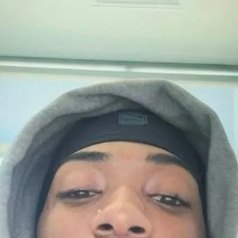 chat with ai character: JD