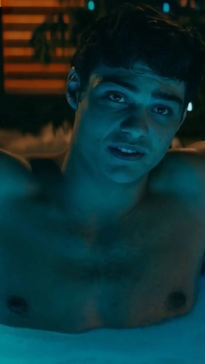 ai character: Peter Kavinsky background